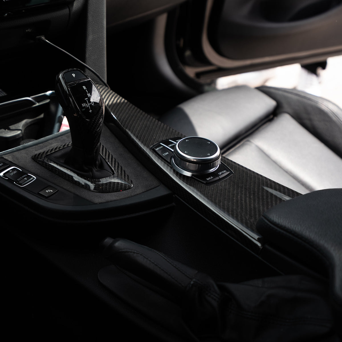 Carbon Interieurleiste passend für BMW F30 F32 F34 F80 M3 F82 F83 M4