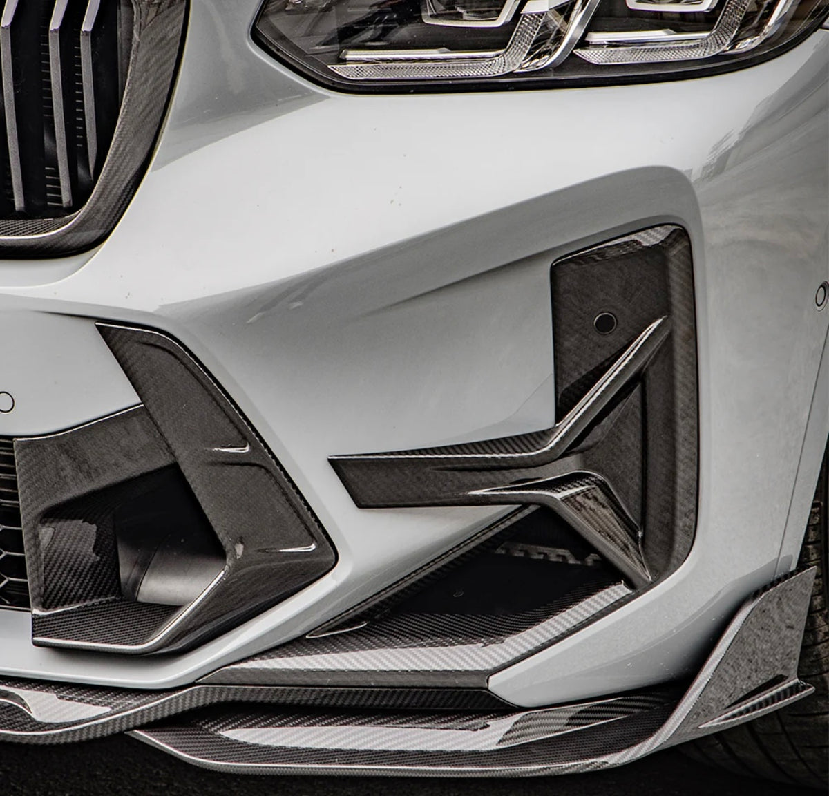 Carbon Fiber Front Side Vent suitable for BMW X3M X4M F97