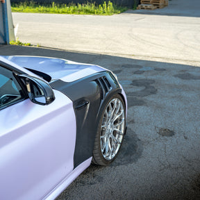 Carbon fenders suitable for BMW F87 M2