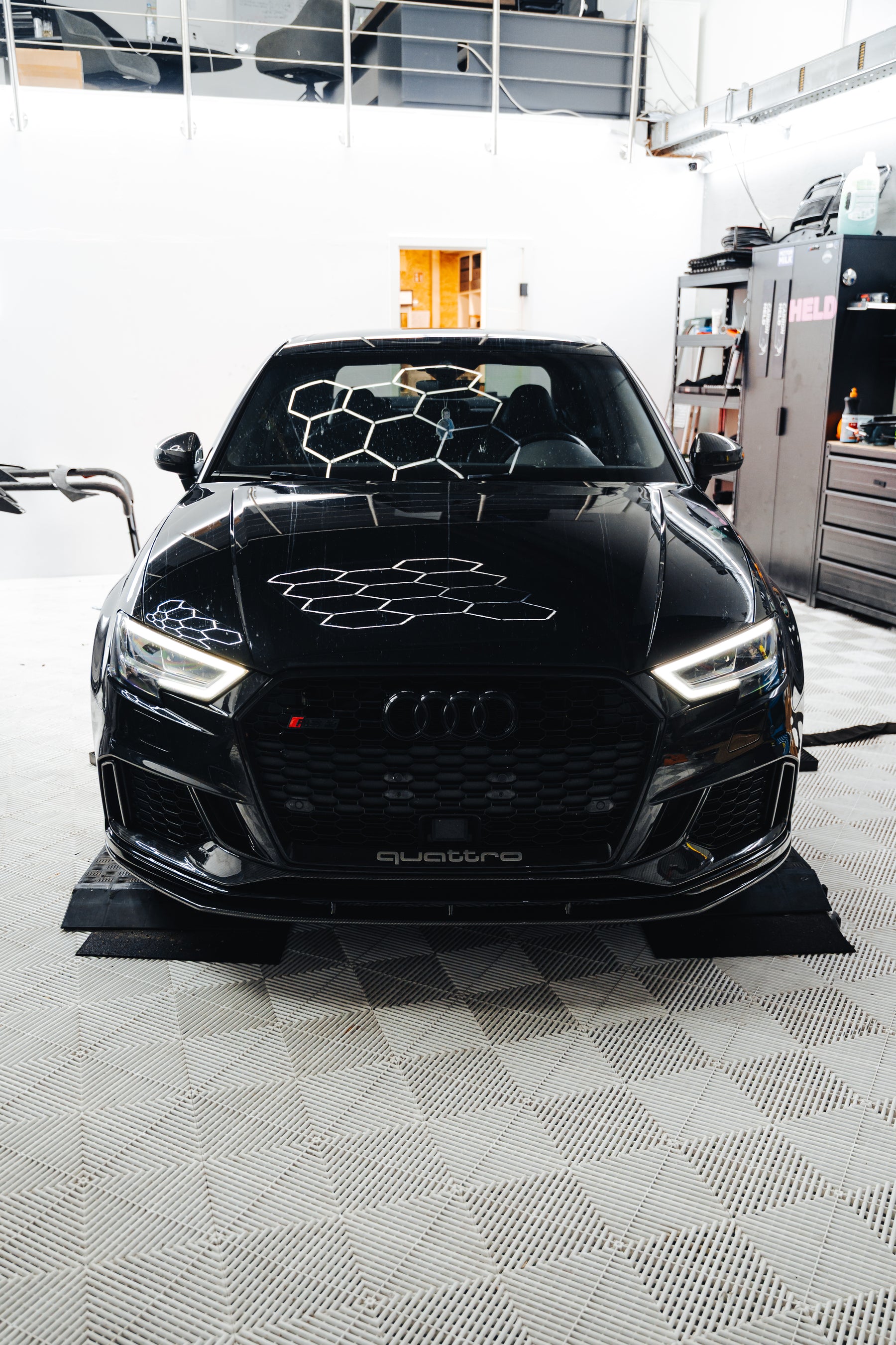 Carbon Fiber Front Middle Frame passend für Audi RS3 8V