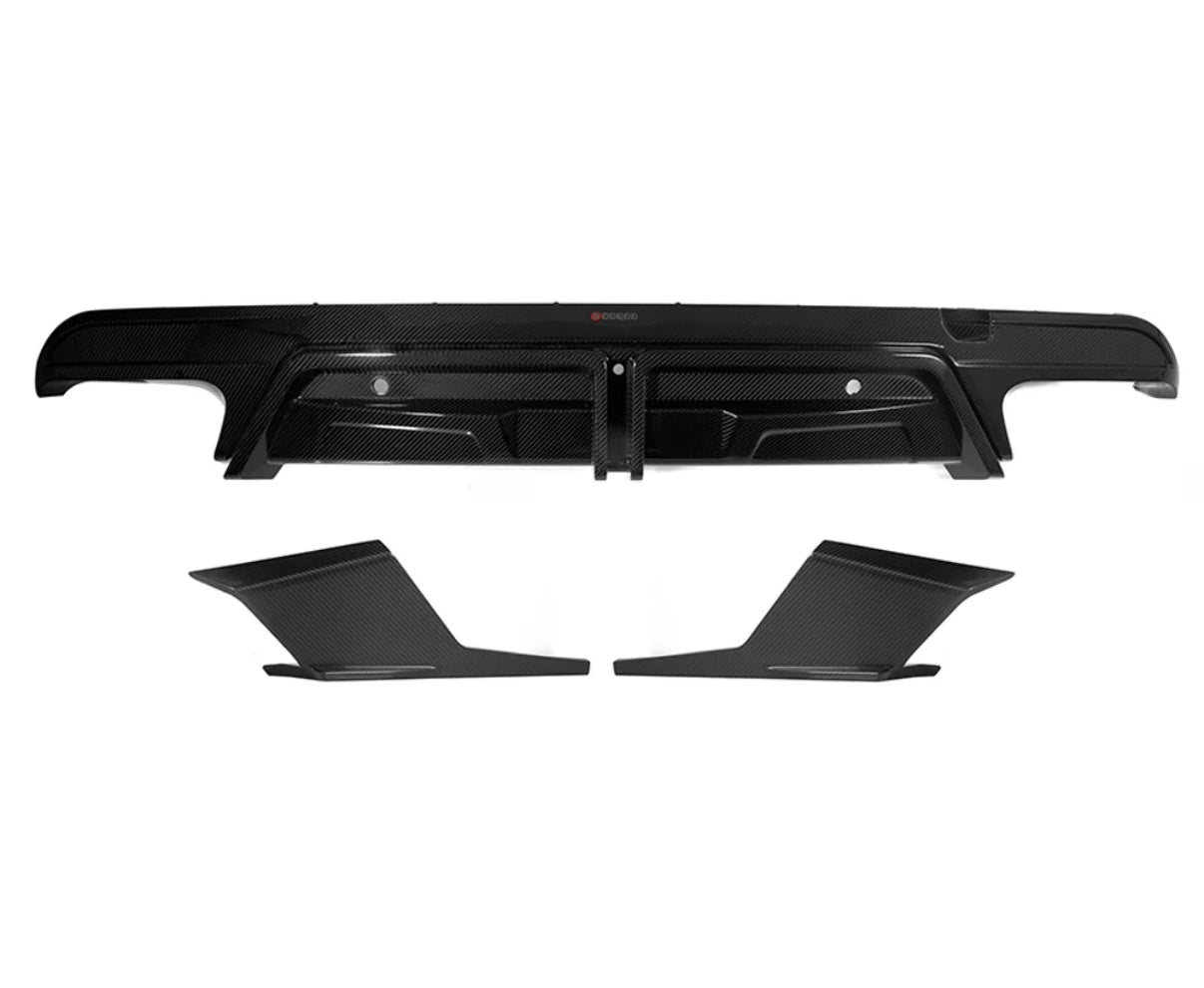 Carbon Fiber Diffuser With Brake Light passend für BMW X5M F95