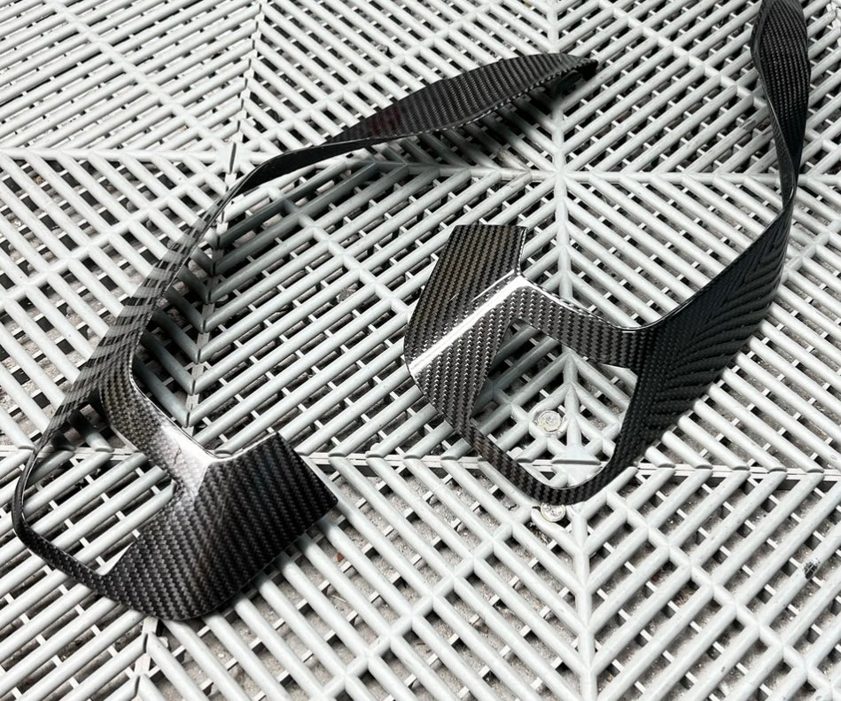 Carbon Rückleuchten-Blenden  (Eyebows) passend für BMW G87