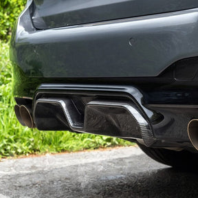 Dry Carbon Rear Diffuser suitable for BMW F90 M5 G30